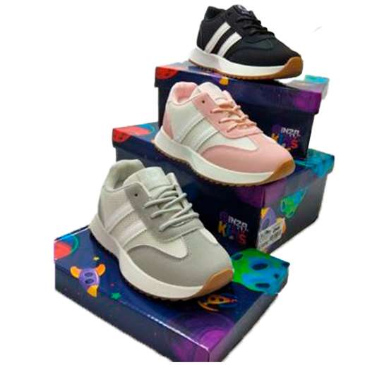 ZAPATILLAS PARA NIÑA #4 (3DZS)