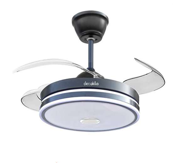 ABANICO DE TECHO CON LÁMPARA 3 EN 1 Y BOCINA BLUETOOTH