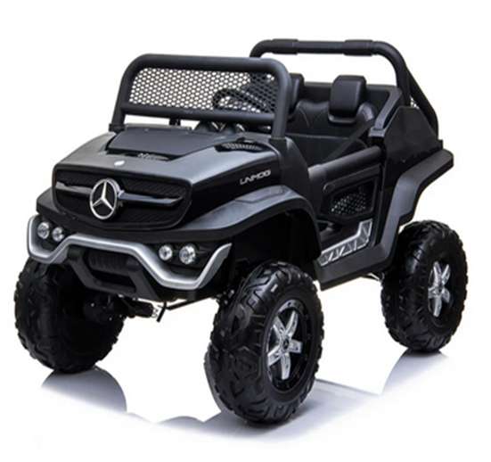 CAMIONETA RECARGABLE MERCEDES BENZ UNIMOG RADIO CONTROL OVERSEAS